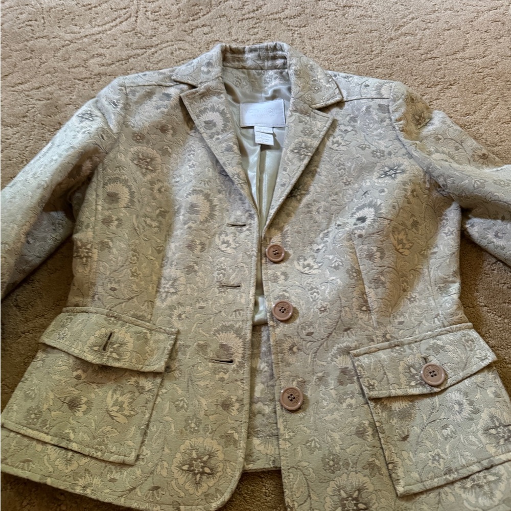 Votre Nom blazer with elegant pattern in neutrals.